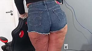 wanna see my sexy shorts hugging these tan lines tight?