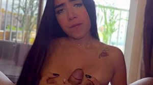 padrastro cachondo folla rico a su hijastra linda 😍🤤🔥