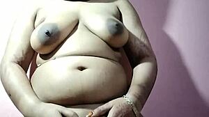 Huge ass jiggles with massive natural boobs bouncing wildly