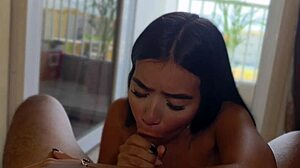 padrastro cachondo folla rico a su hijastra linda 😍🤤🔥