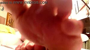 dawnskye's barefoot foot ignore with no panties and smoking fetish