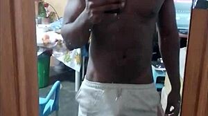 good morning, wanna watch this muscular bodybuilder flash his monster cock and moan for you?