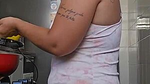 pregnant curves tease with big ass display seductively