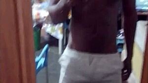 good morning, wanna watch this muscular bodybuilder flash his monster cock and moan for you?