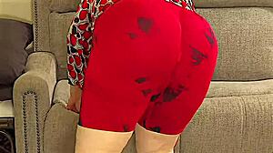 cum watch this busty 50yo bbw milf workout her huge juicy ass in leggings wide open pussy up close??