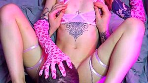 wanna see sunako kirishiki lick pussy on valentines?