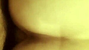 Amateur couple's big ass creampie ride sometimes needs her in control