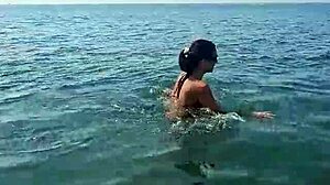 Beach Voyeurs Chat Big Tits Passersby