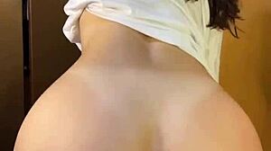 roommate's insane lap dance turns into wild pussy ride