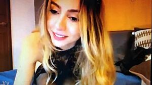 blonde teases with sexy looks and flirty webcam talk