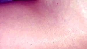 Ahh horny petite latina teen fingers shaved pussy getting so wet