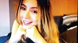 blonde teases with sexy looks and flirty webcam talk