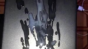 😍 huge white cock erupts massive cum solo homemade style