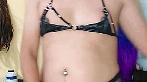 hey, wanna see this transsexual stroke that tasty cock?