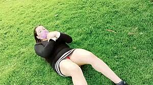 😈 watch this slutty colombian cuñada flash thong pussy park tease part 1 full red