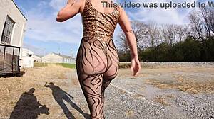 check out this slut wife in thong bodysuit flashing huge ass on docks public?