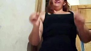 damn that big ass granny's panties marking her curves got me 😍🍑