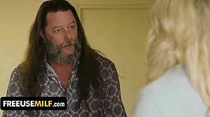 hot stepmom freeuse fuck with stepson in front of guru 😘💦 freeuse stepmom