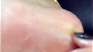 ever wonder what happens when you catch queen kiffa with her tempting 18+ feet exposed