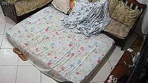 caught melissa alecxander secretly fingering under the covers 😏✋💦