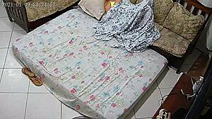 caught melissa alecxander secretly fingering under the covers 😏✋💦