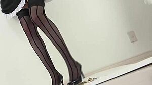 japanese stocking heels woman crushes hamburger in food fetish stomp