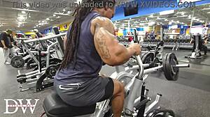 i'm hitting this dreads workout fullbody routine like a beast today