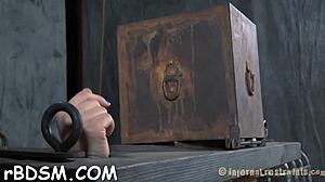 hey this cunning maid vibes with her sex toy 😏🔥