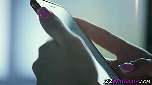 god this gorgeous teen hottie suckin big cock n takin cumshot im dyin