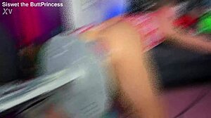 watch this fuckmachine destroy her asshole with extreme anal fisting