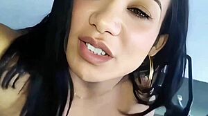 imagine unwrapping this brazilian hottie in a motel after moto taxi ride