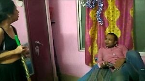 Indian Man Fucks Kaamwali Bhabhi