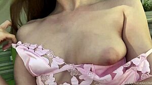 Brunette Jill Kassidy Deepthroats Monster Black Cock Dredd Outdoors in Lingerie Before Facial