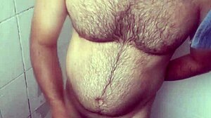 hide in the shower jerking off cum all over my legs