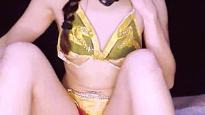 bonneyuwu dances sexy as leia in star wars cosplay