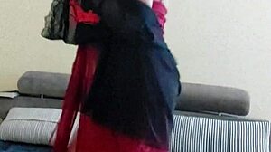 Arab Shemale Sways Hips In Seductive Dance