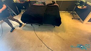 Hey just vacuuming my bedroom with this brunette milf vibe 😏🧹