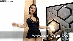 laurenvenezs latina curves tease you to savor her ass and crave more on live webcam