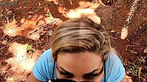 She FLASHES Her ASS in PUBLIC then BAREBACK DOGGYSTYLE and PEE After CUMMING Vagninho Luna Oliveira