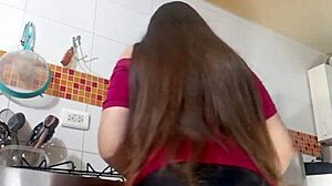 colombian latina aunt's giant cameltoe leggings masturbation for stepson