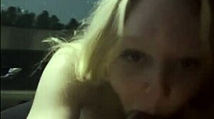 Fat TikTok babe in leggings blows huge cock whole car ride