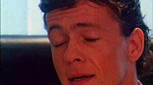 Venere BiancA's slutty office side craves big cock creampie action