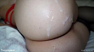 Valentina Bianco endures rope anal gaping