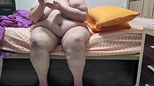 Coolmarina Takes Huge Cock Deep in Primer Anal Assault