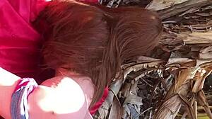 inteada vadia de quatro dando cu com sex toy putinha