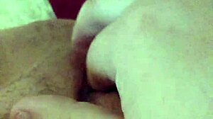 Young wet pussy fingering leads to explosive squirting delight 💦✨