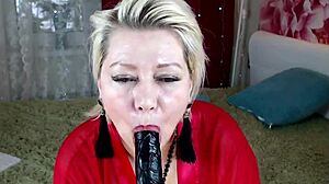 her big natural tits and pussy make me moan so wild during webcam play!