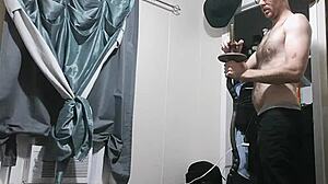 Hunghank69 Update 32 Close-Up Doggystyle Cum Covered Muscular Monster Cock Workout!