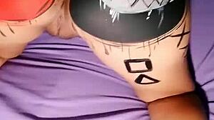 Delicious Artistic Curves on Display