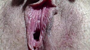 i'm obsessed with this close-up big clit pussy insertion comp... ugh